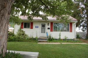 featured image of Euclid Dr