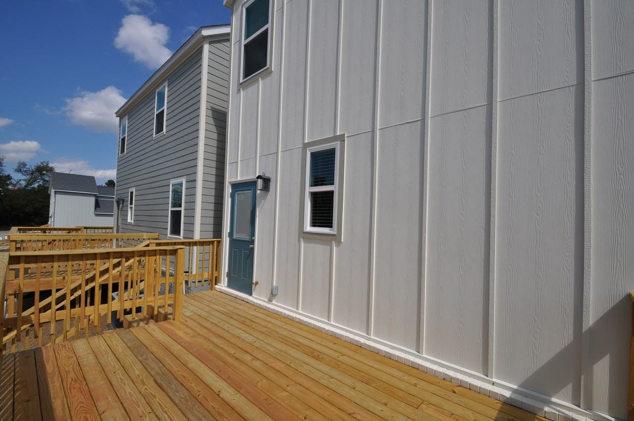 2035 S Florida Way - Photo 3 of 23