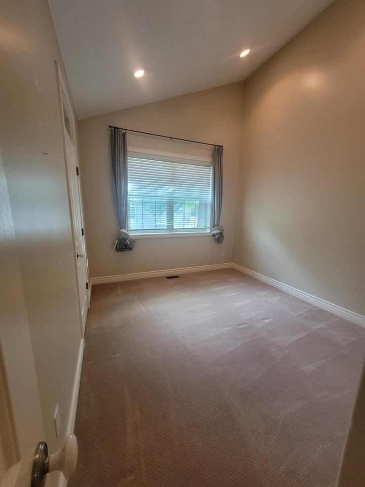 867 N Swiss Farm Ct - Photo 7 of 19