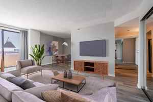 featured image of 1951 Boul De Maisonneuve E