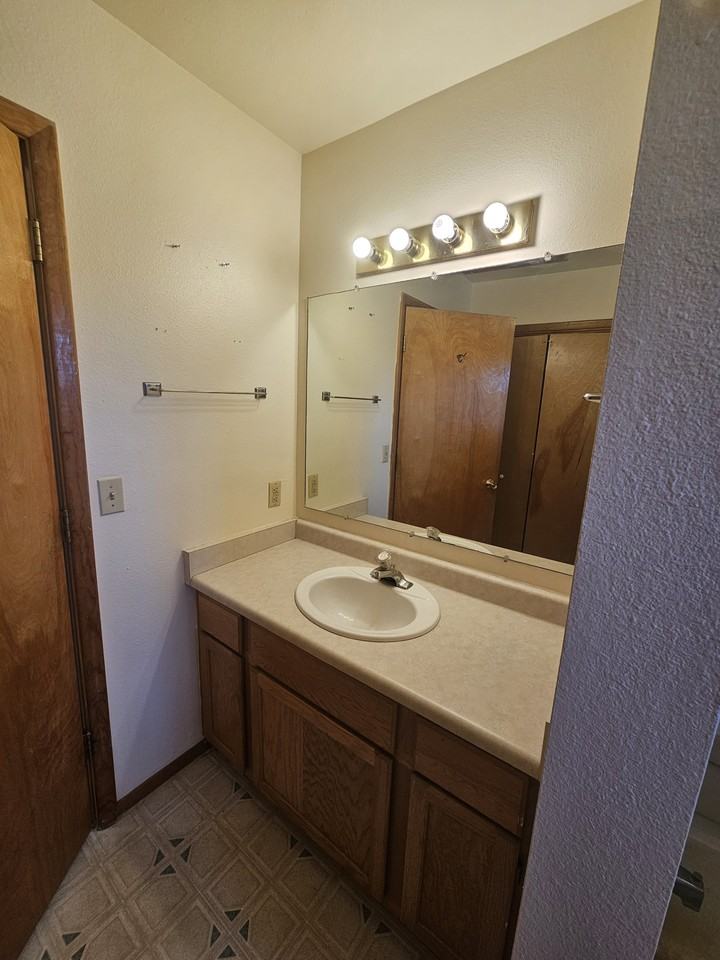 7252 County Rd #2 - Photo 4 of 22