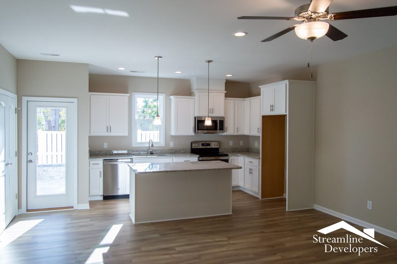 122 Blue Bill Way - Photo 3 of 12