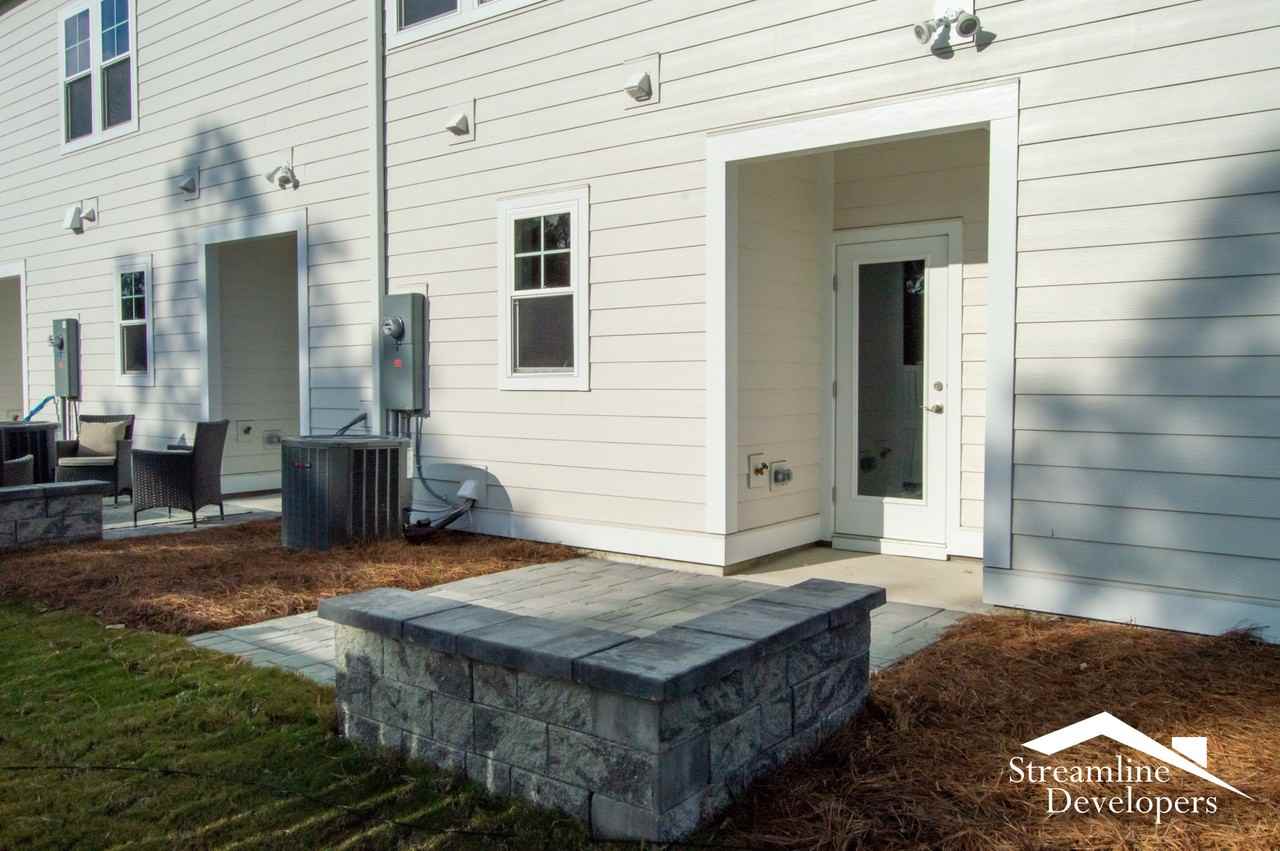 122 Blue Bill Way - Photo 2 of 12