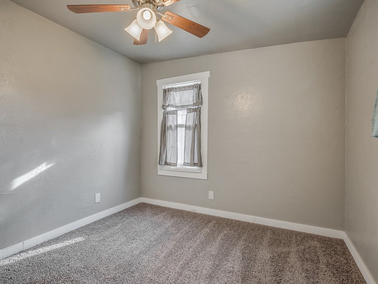 1238 Iowa St #0 - Photo 6 of 46
