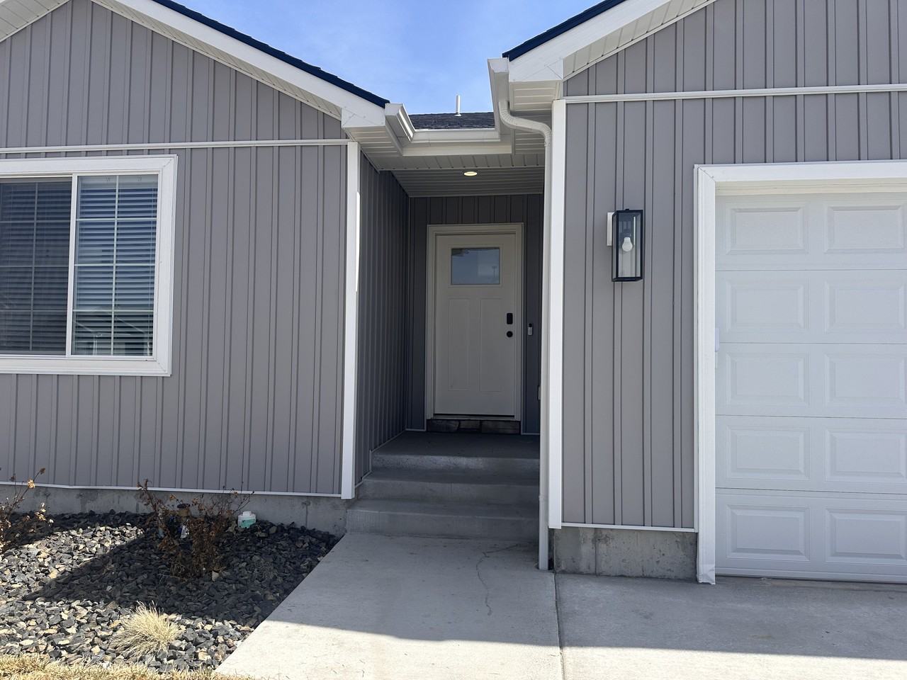 4628 Memory Lane - Photo 2 of 20