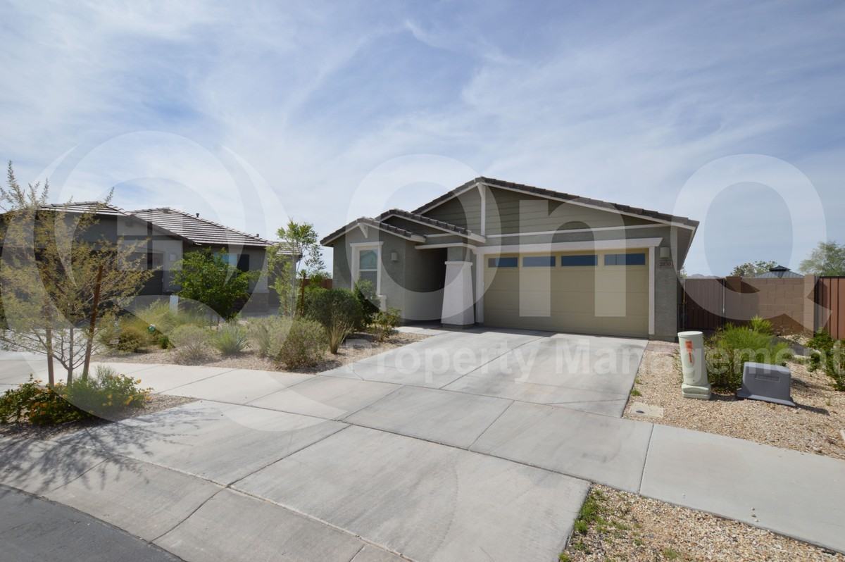 2850 E Yuma Ave - Photo 3 of 27