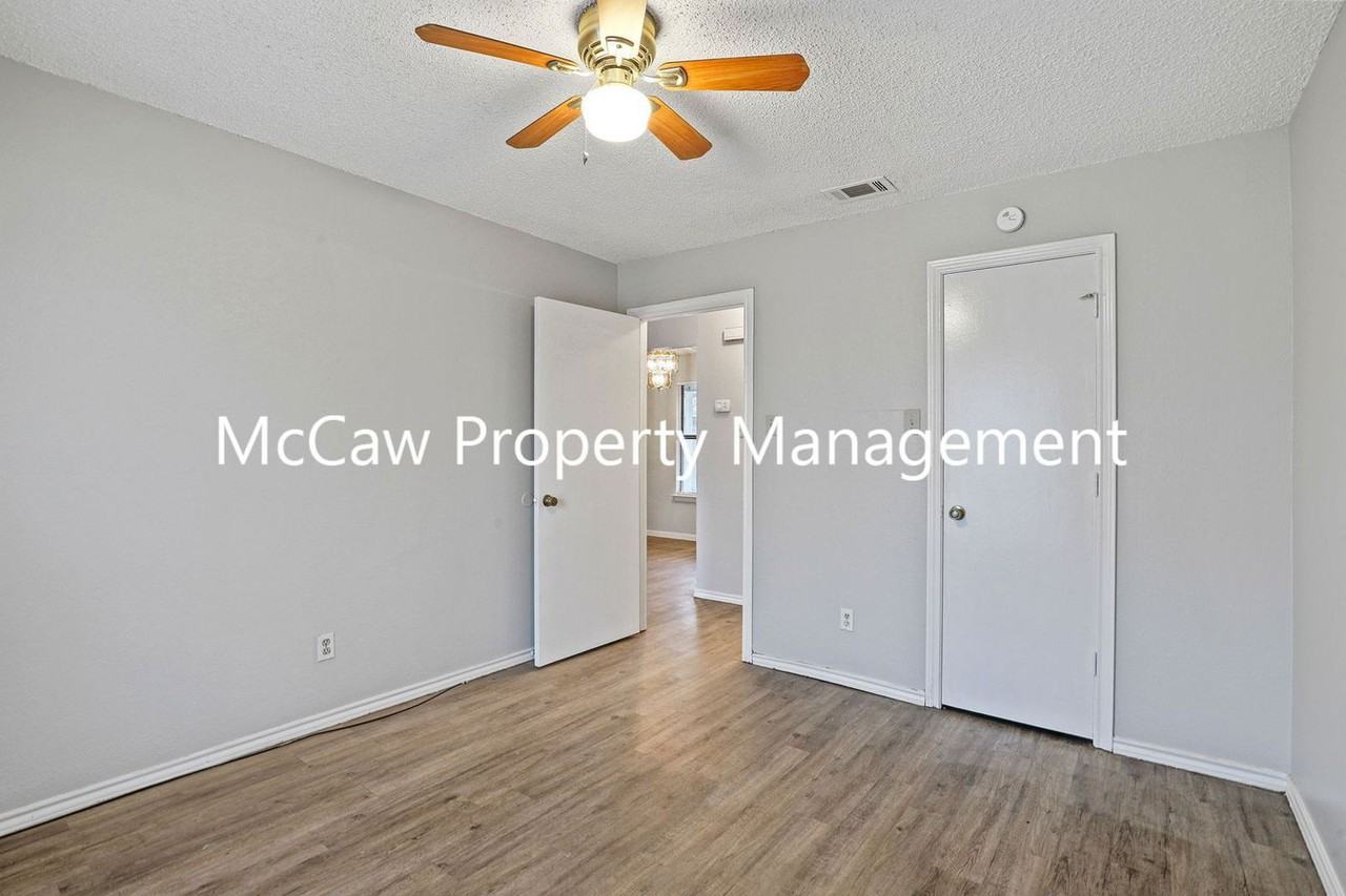 715 Long Ct - Photo 4 of 15