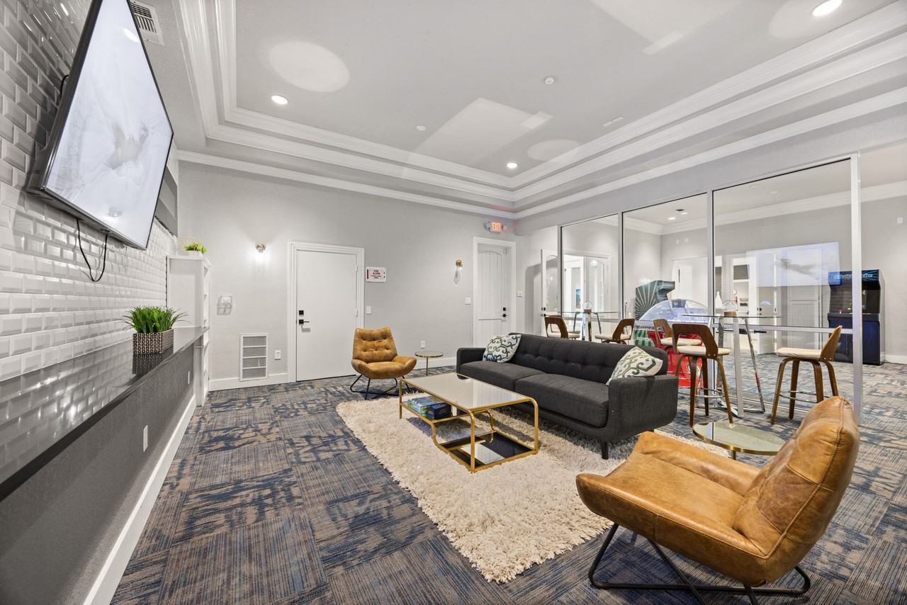 Bridge at Canyon Creek - Photo 6 of 49