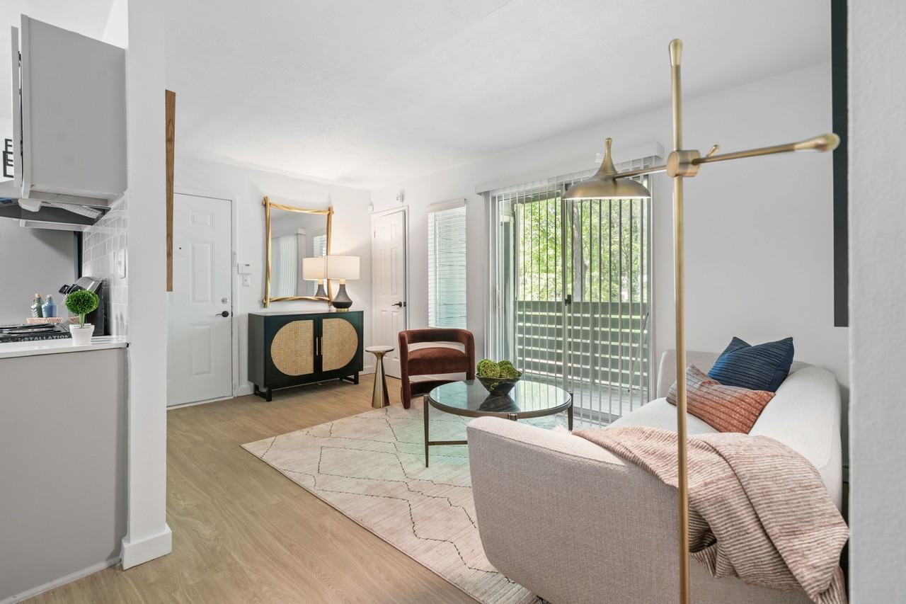 The Wynne - Photo 2 of 43