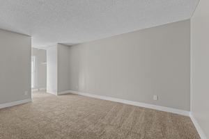 featured image of 4661 Arlington Ave