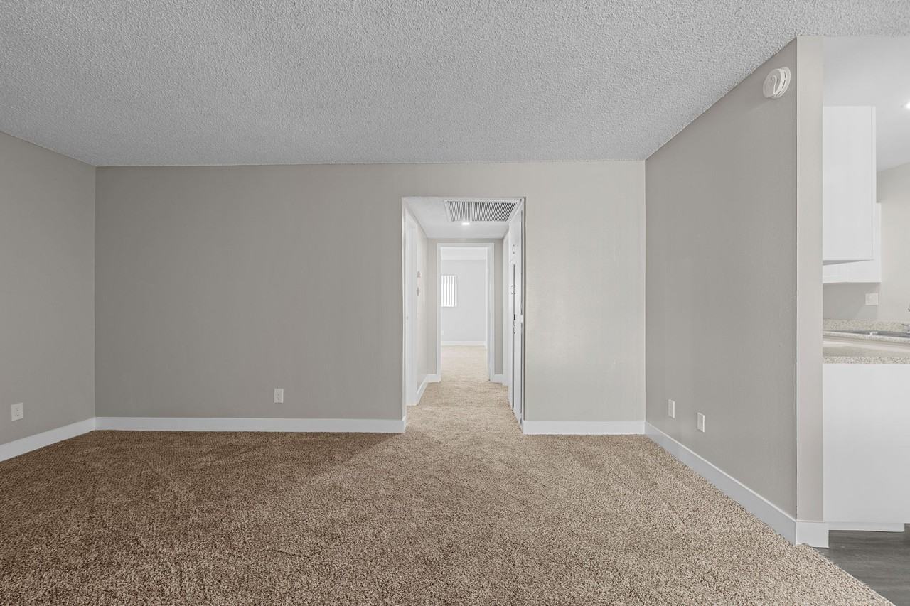 Arlington Gardens - Photo 5 of 27