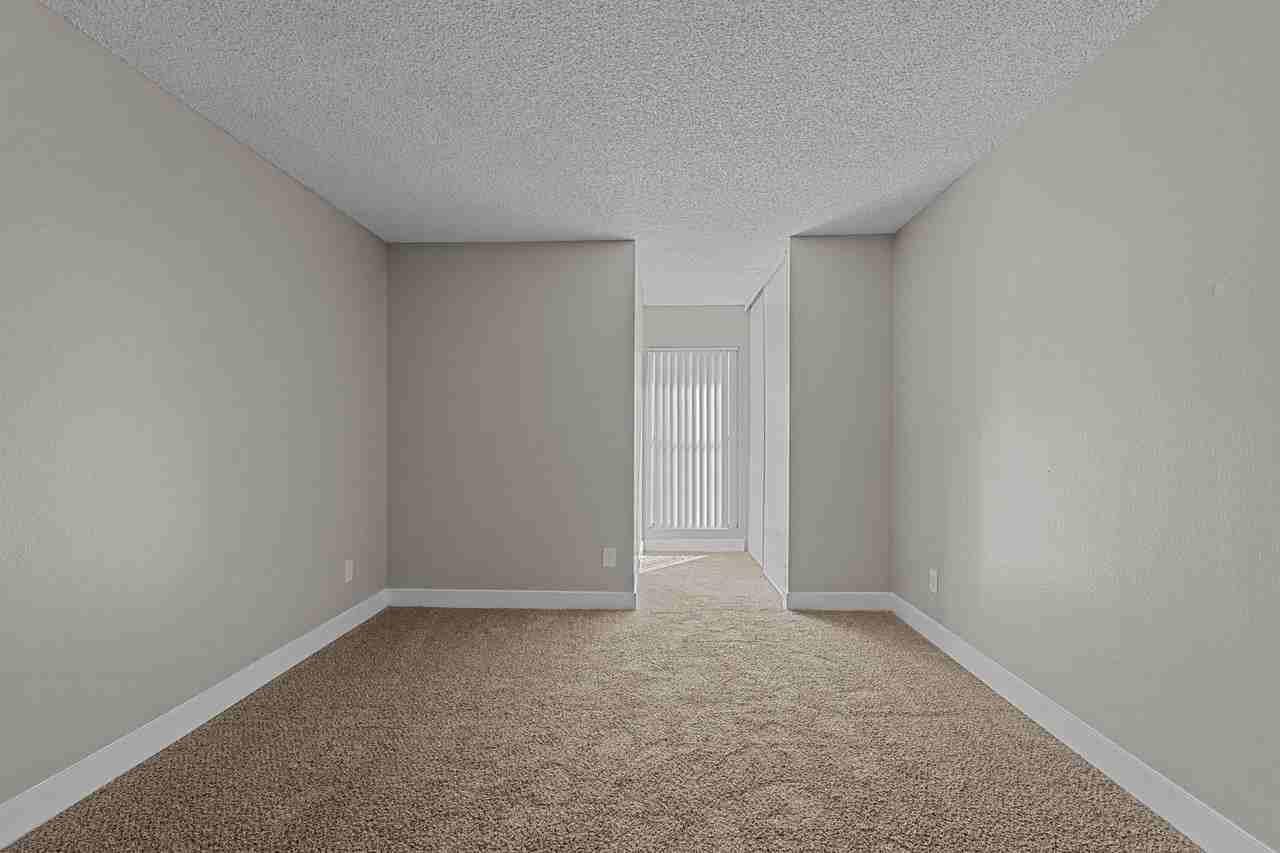 Arlington Gardens - Photo 7 of 27