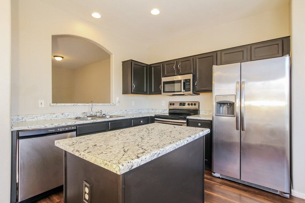 12917 W Aster Dr - Photo 6 of 16