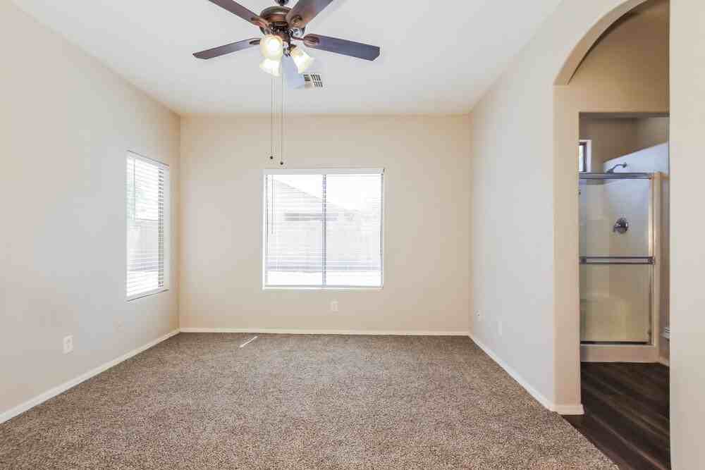12917 W Aster Dr - Photo 7 of 16