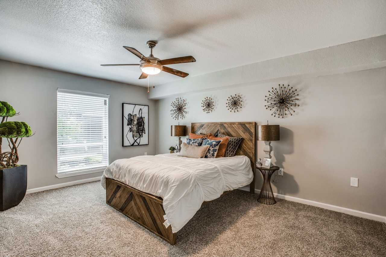 Weston Medical Center Apartments - Photo 4 of 28