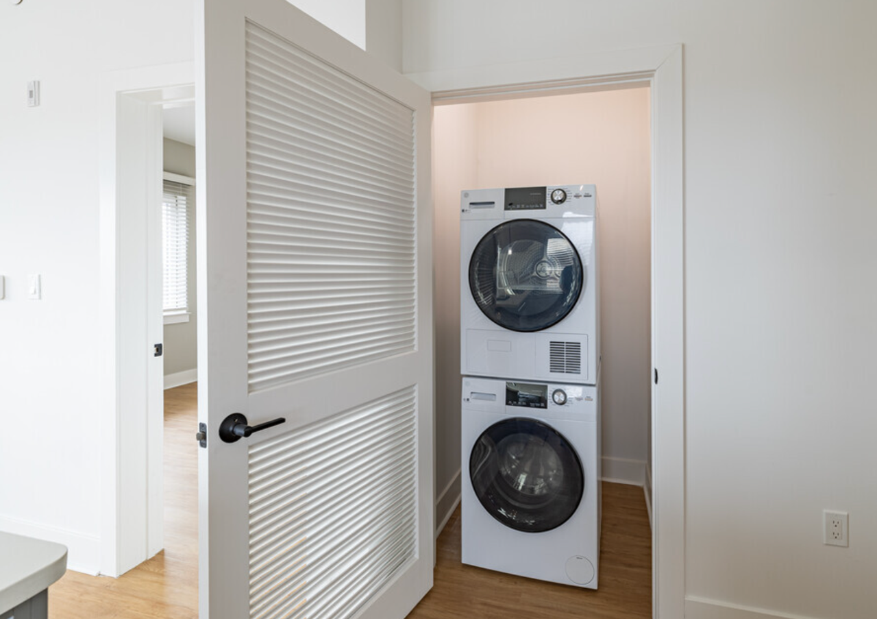 Meridia Bound Brook 1 - Photo 6 of 27