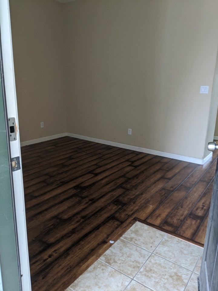 493 Beckman Way - Photo 4 of 27