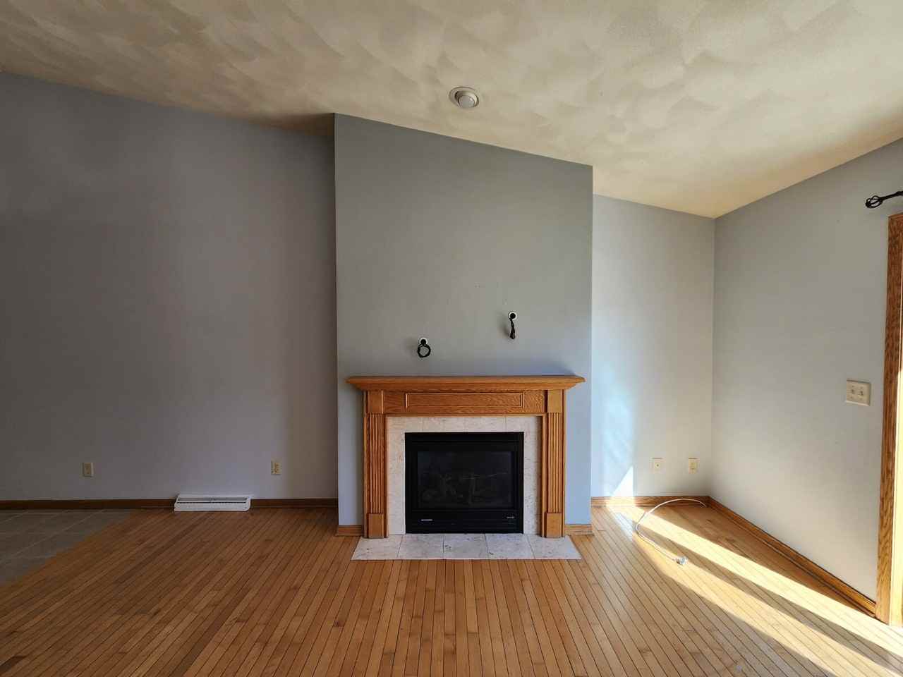 W6511 Levi Dr - Photo 3 of 20