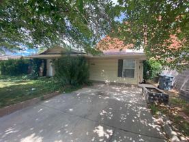656 Diagonal St - Photo 1 of 1