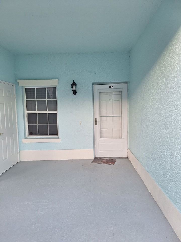 5748 Sabal Trace Dr #102 - Photo 3 of 36