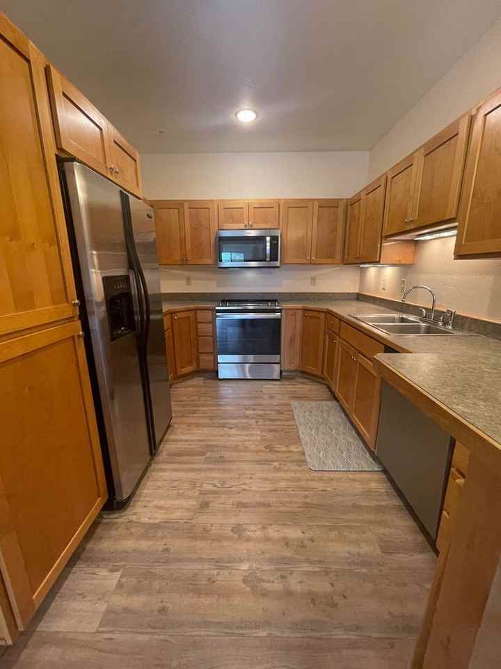 6227 Shiloh Ave #C - Photo 2 of 21