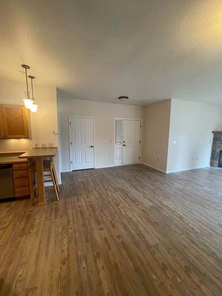 6227 Shiloh Ave #C - Photo 5 of 21