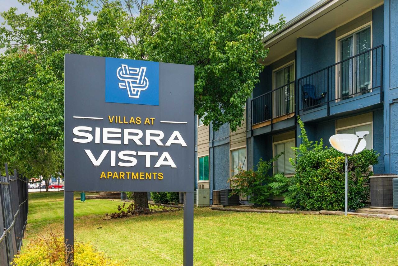 The Villas at Sierra Vista - Photo 4 of 27