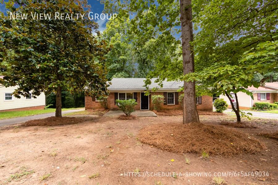 4713 Belle Plaine Dr - Photo 3 of 39