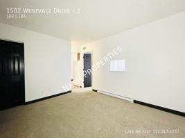 featured image of 1502 Westvale Dr #J