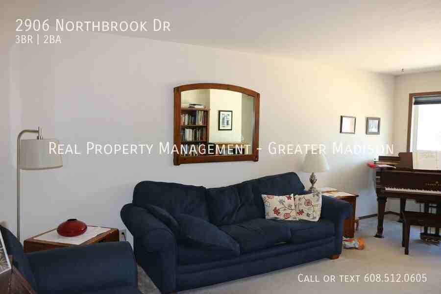 2906 Northbrook Drive - Photo 2 of 11