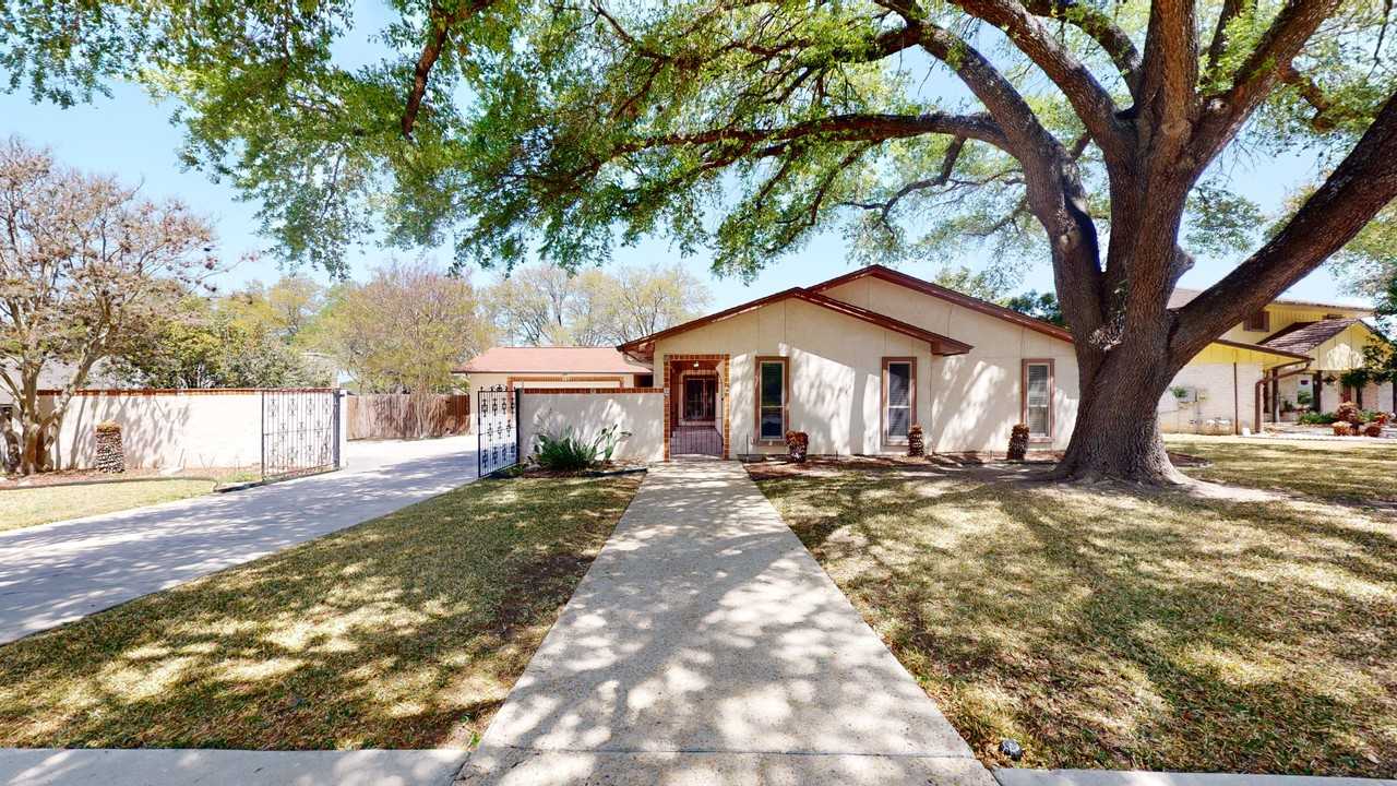 13519 Beltway St #NA - Photo 2 of 34