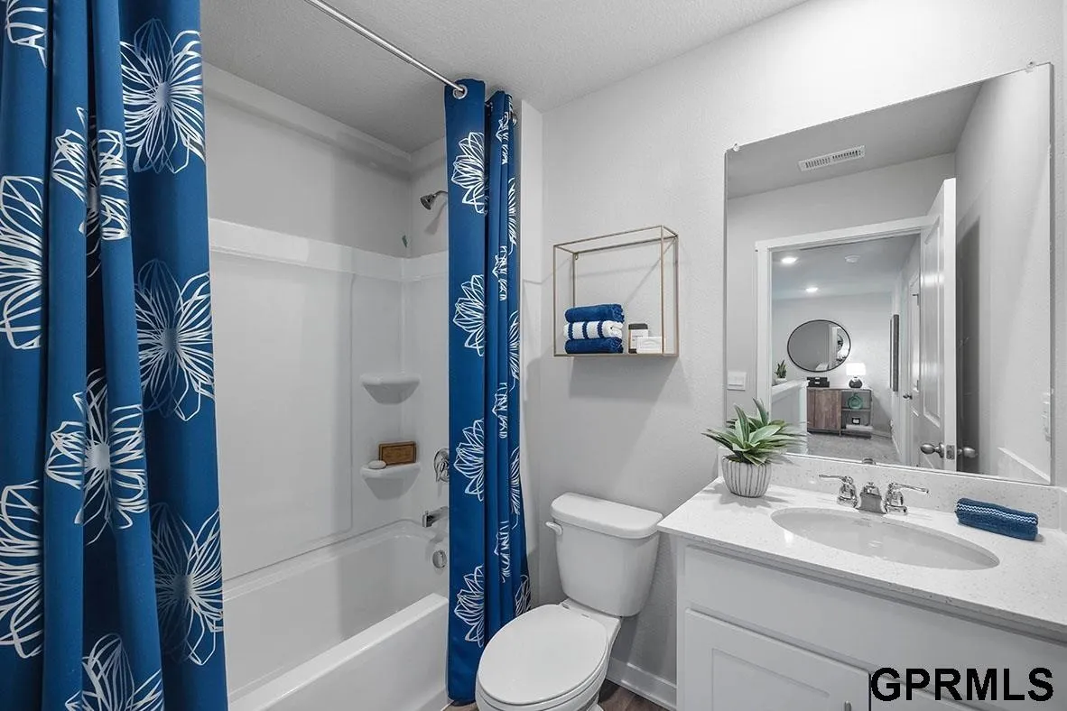 7405 S 204th Ave #7405 - Photo 6 of 21