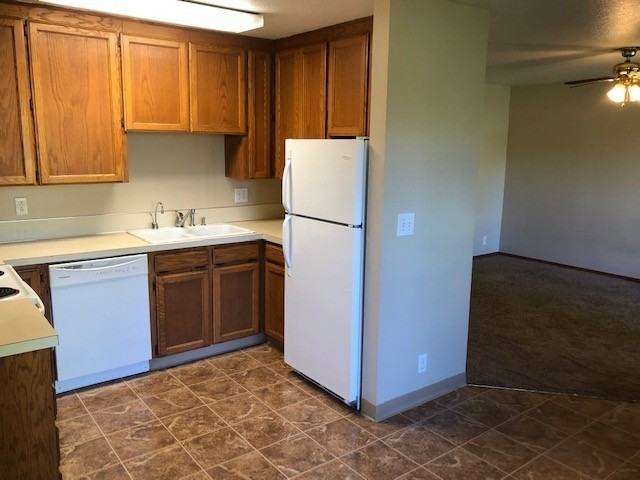 Parkview Grove - Photo 4 of 26