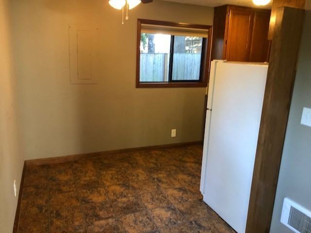Parkview Grove - Photo 4 of 19
