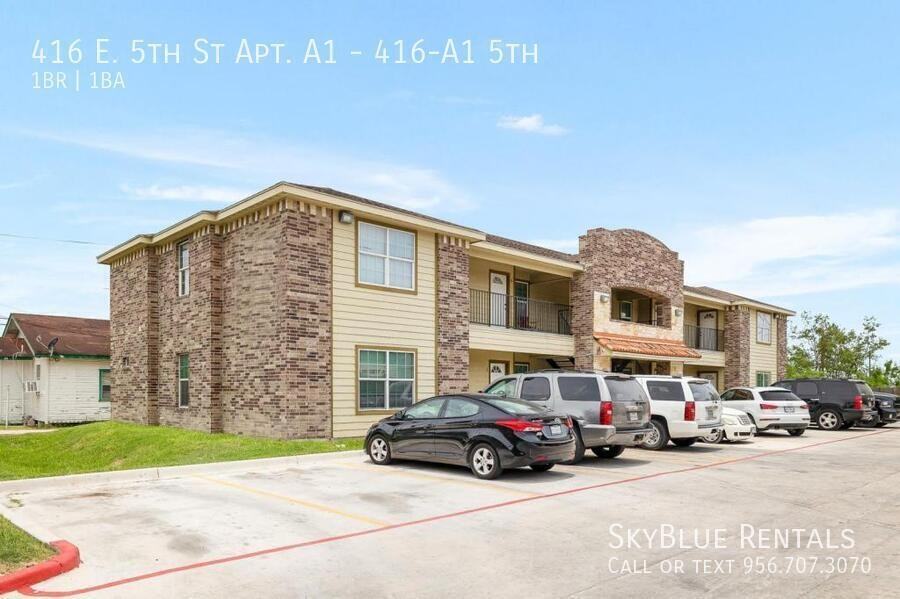 416 E 5th St Apt A1 #416A1-5th - Photo 2 of 11