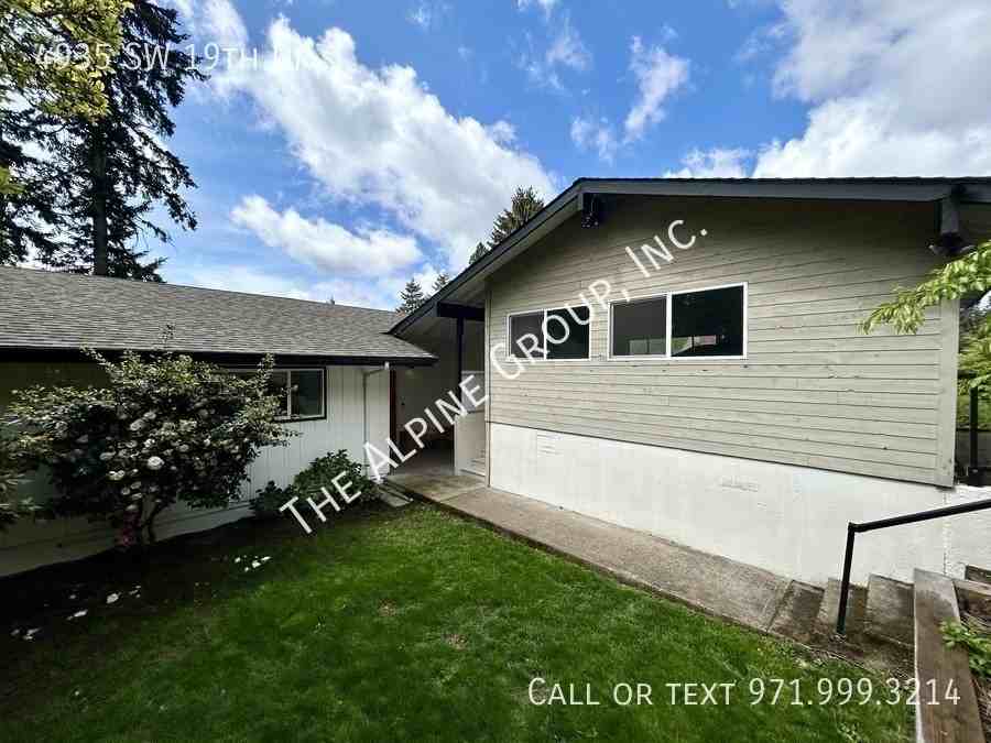 4935 Sw 19th Dr - Photo 3 of 50