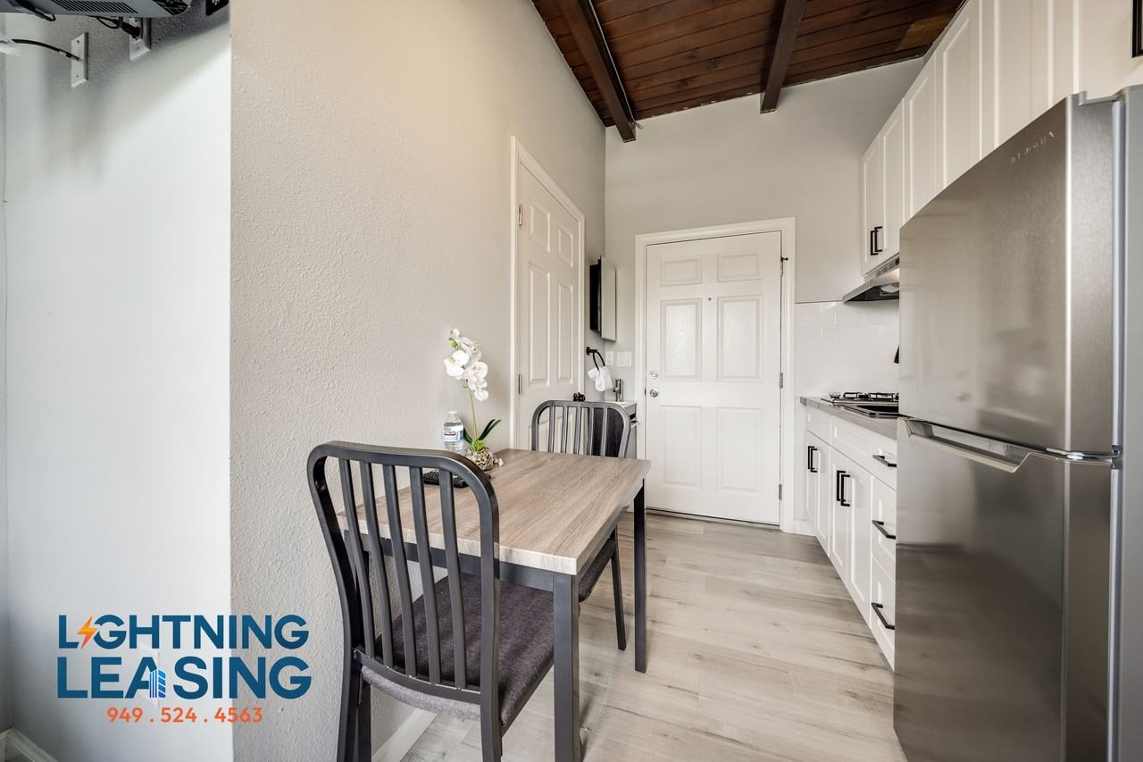 1865 Cordova St #103D - Photo 2 of 12