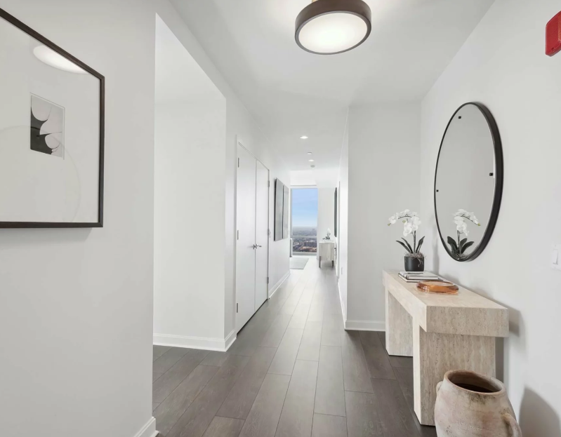 122 N Green St - Photo 5 of 15