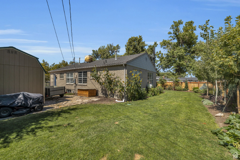 676 Nw - Photo 7 of 26