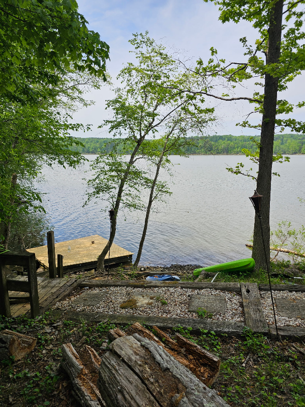 623 Holly Hill Dr - Photo 2 of 14