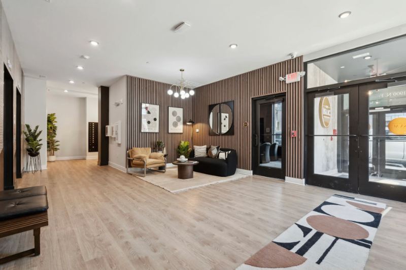 1901 N Hope St #2 - Photo 3 of 20