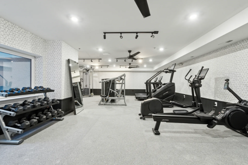 1901 N Hope St #2 - Photo 6 of 20