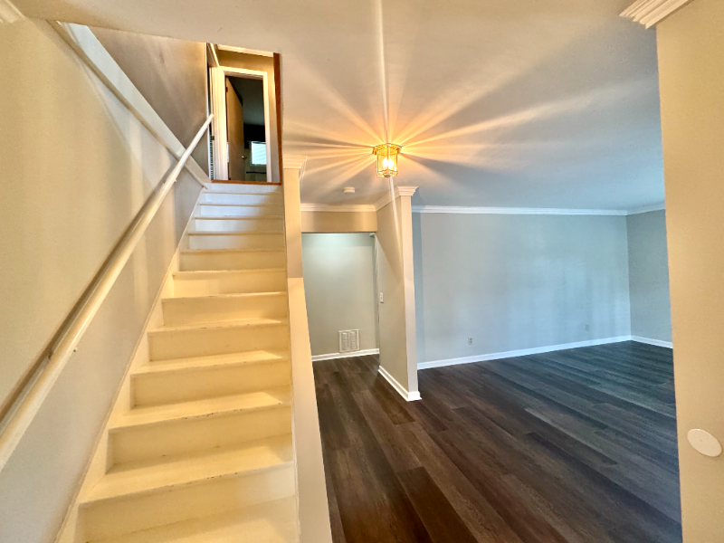 2601 Niles Rd - Photo 2 of 20