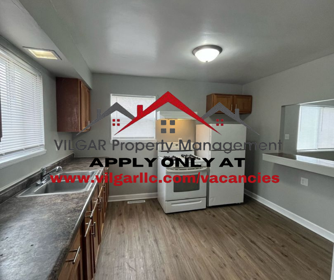 1088 Stevenson St - Photo 2 of 21