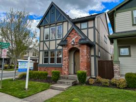 206 Sw Marsuda Ter - Photo 1 of 1