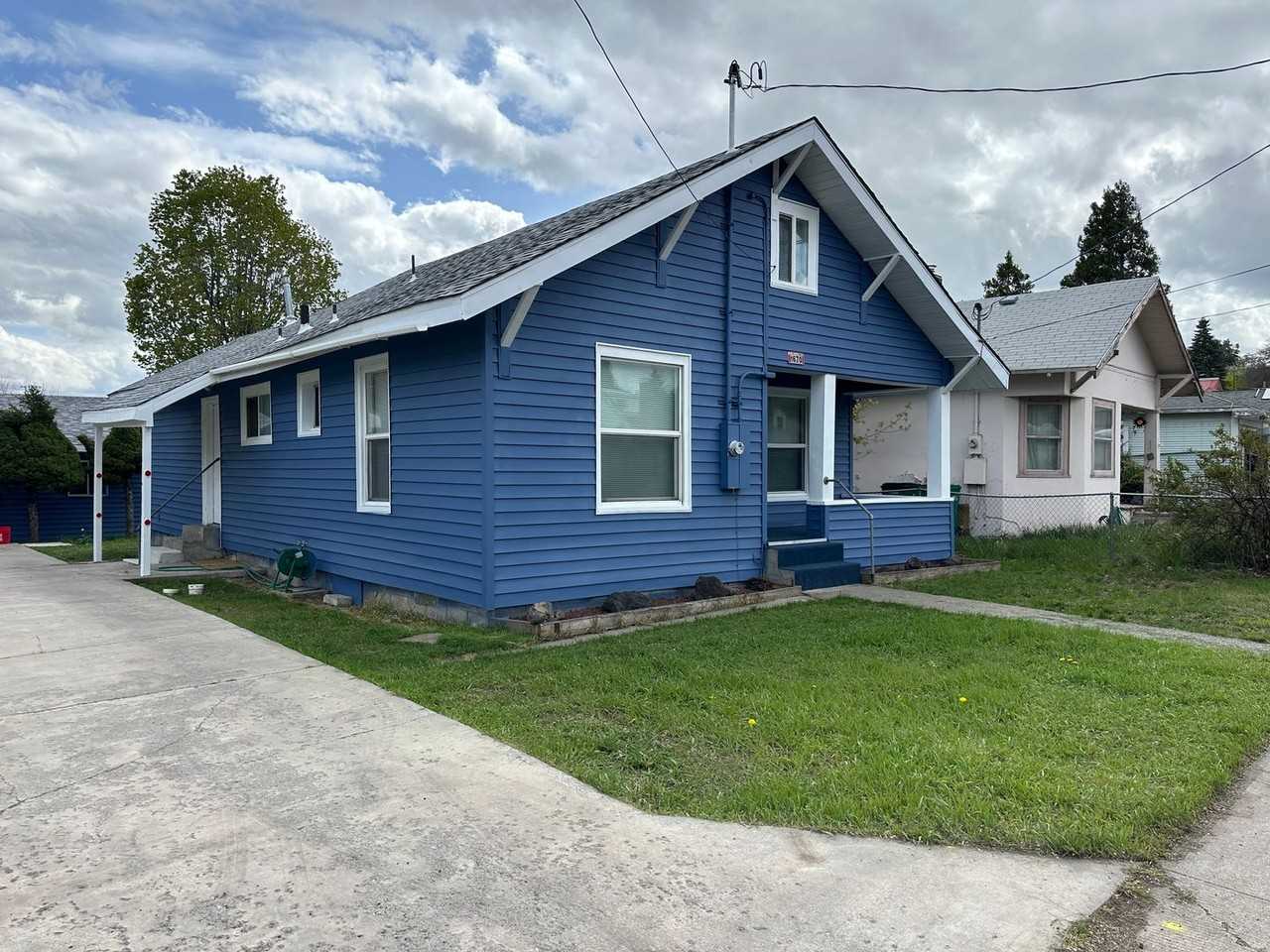 1670 Portland St - Photo 2 of 24