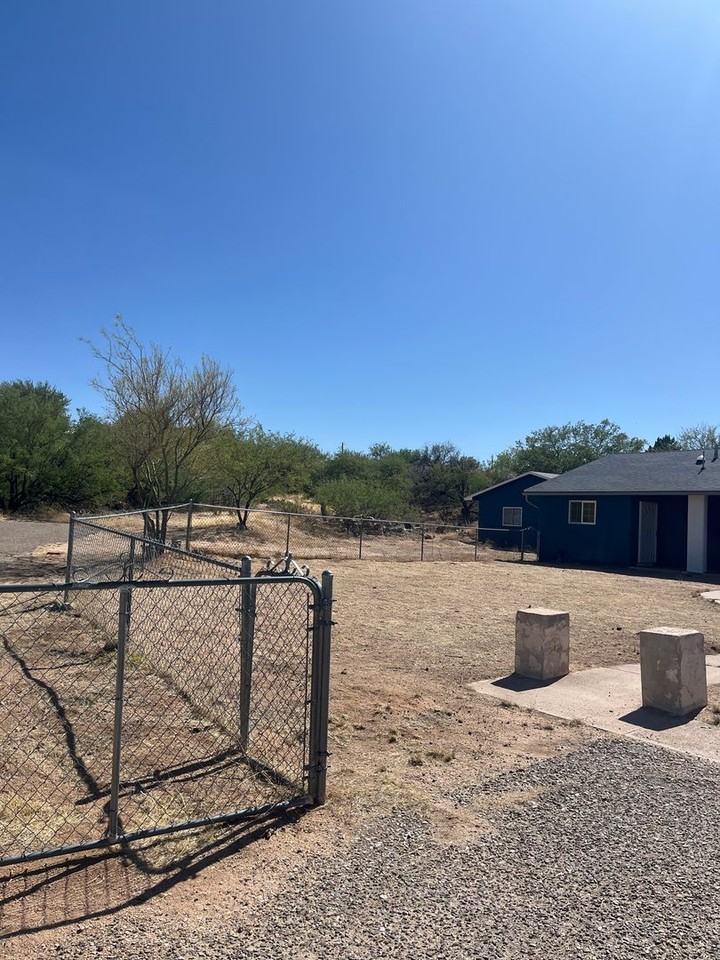 626 S Huachuca St - Photo 2 of 25