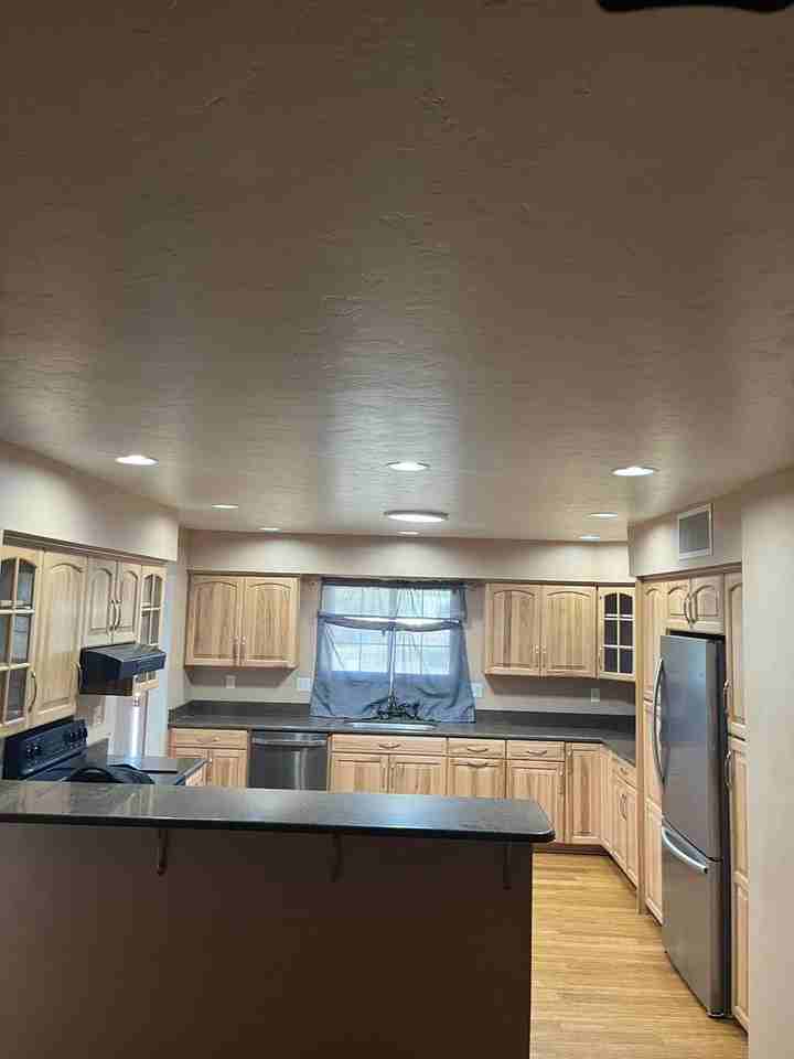 626 S Huachuca St - Photo 6 of 25