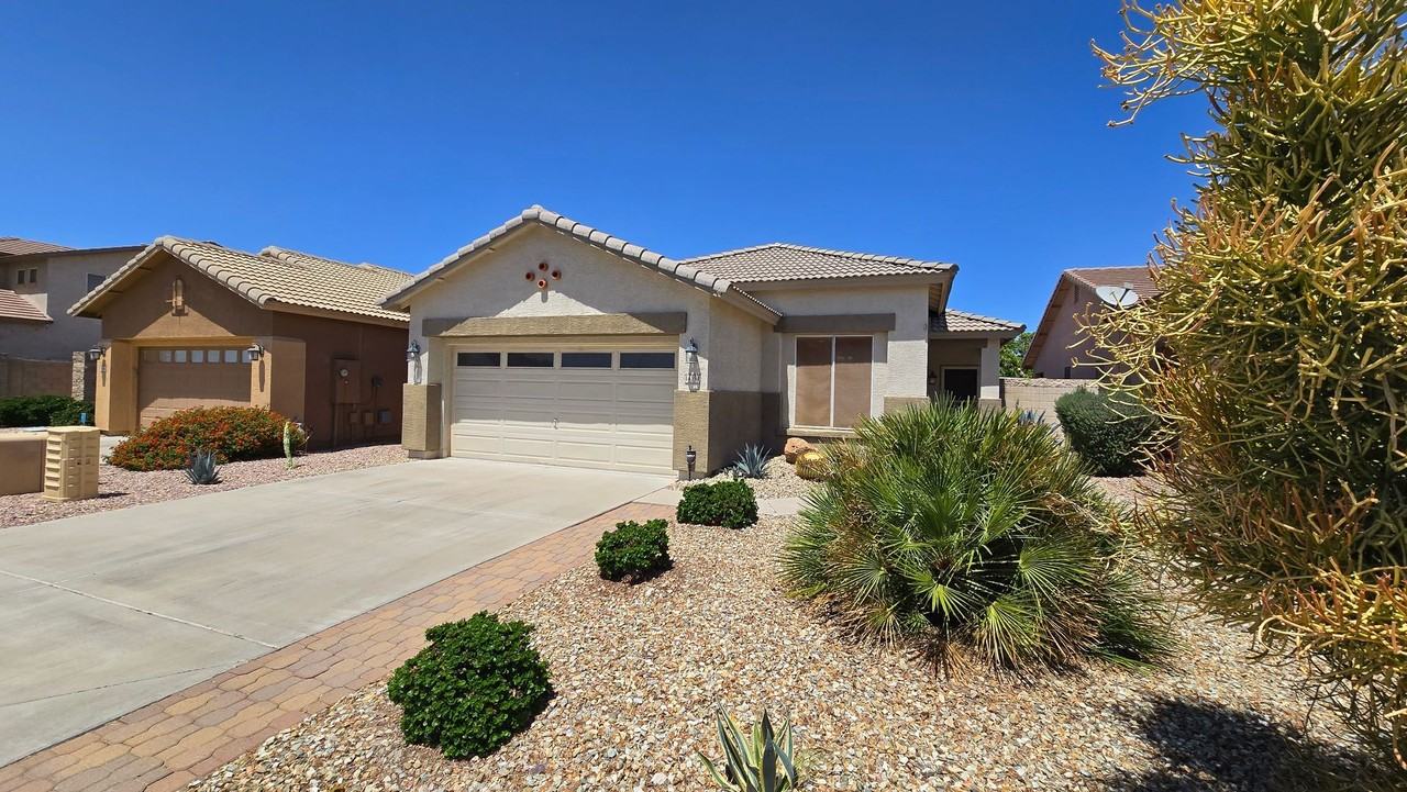 14354 W Weldon Ave - Photo 2 of 25