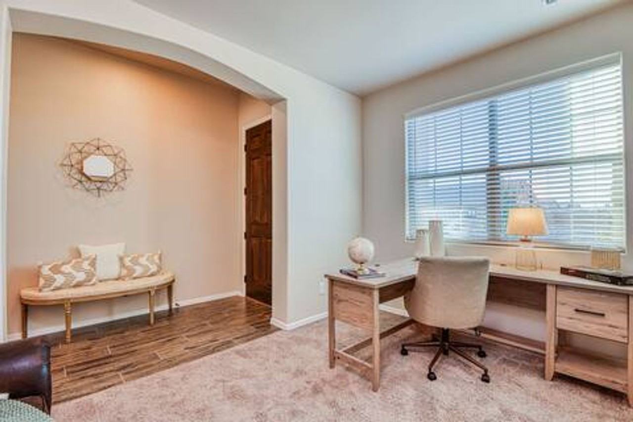 1130 Gaitan St - Photo 3 of 43